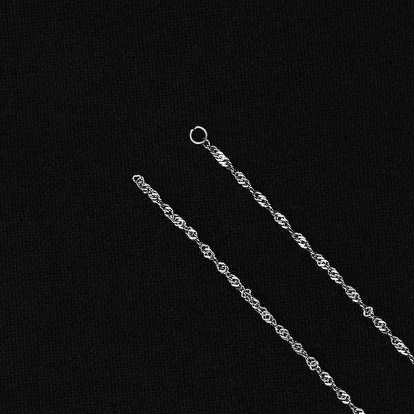 Silver Glossy Round Chain.